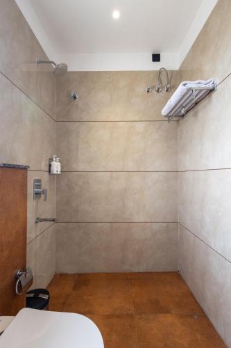 pravasa stay bapat square