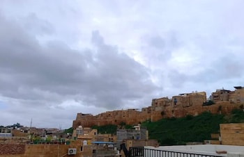 Hotel Choti Haveli,,2 star