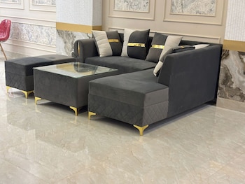 the golden taj vrindavan