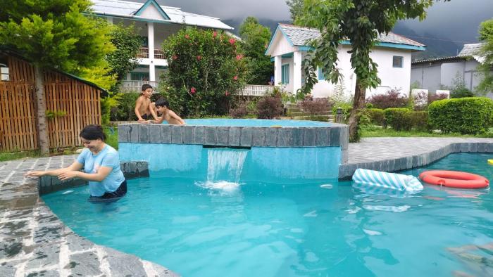 moonshine villa