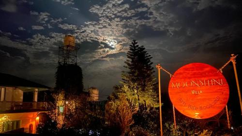 moonshine villa