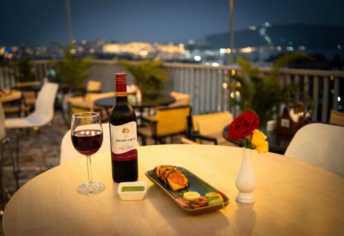 mayas manor a luxury lake view boutique hotel