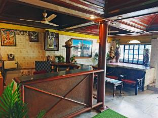 Hotel Nandini Deluxe Lodge,,3 star