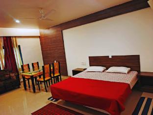 Hotel Nandini Deluxe Lodge,,3 star