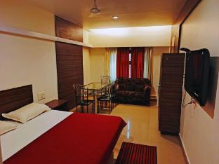 Hotel Nandini Deluxe Lodge,,3 star