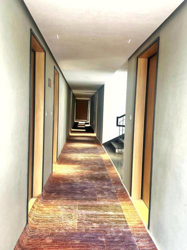 Hotel Cachet,,3 star