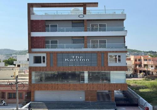 The Kari Inn,,3 star