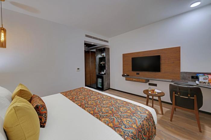 hays air by ahuja residences