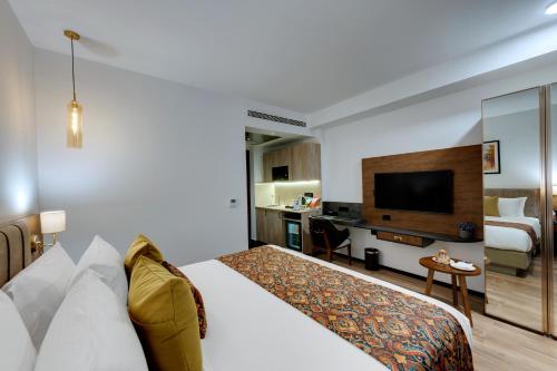 hays air by ahuja residences