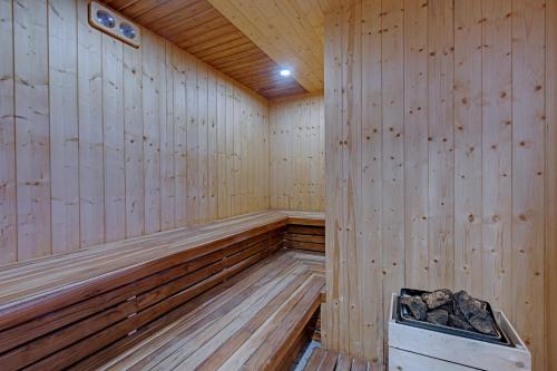 hays air by ahuja residences