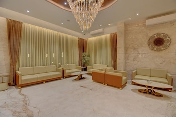 Hotel Warma Palace,,3 star