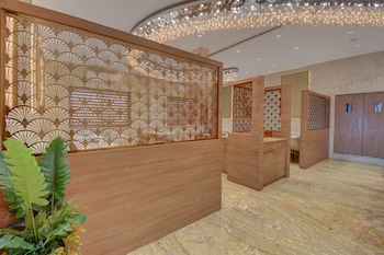 hotel warma palace