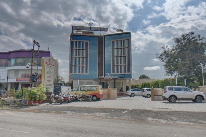 hotel warma palace