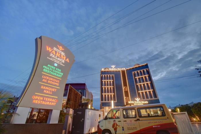 hotel warma palace