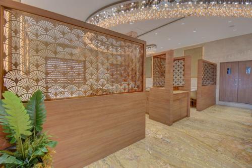 hotel warma palace