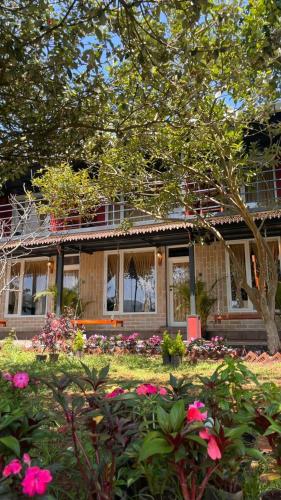 finland cottages and suites