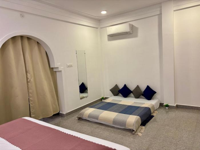 zuna stayz morjim goa