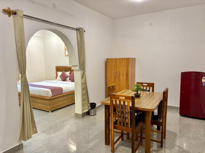 zuna stayz morjim goa