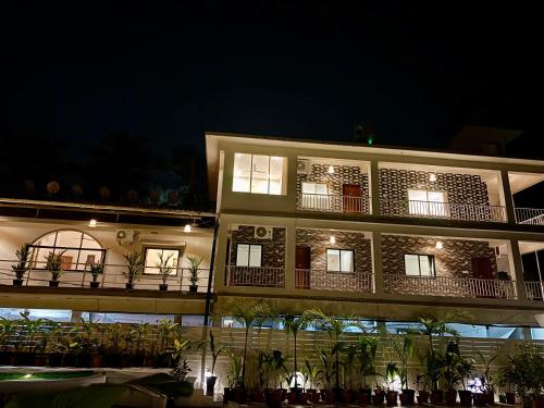 zuna stayz morjim goa