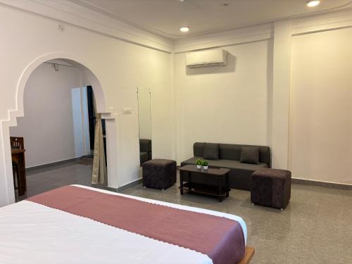 zuna stayz morjim goa