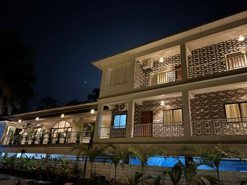 zuna stayz morjim goa