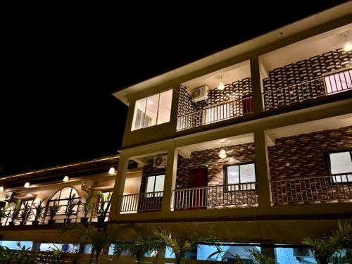 zuna stayz morjim goa