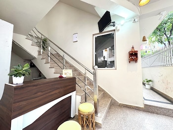 Zuna Stayz Tapovan Rishikesh,,3 star