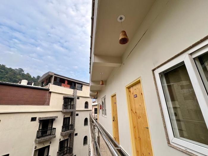 zuna stayz tapovan rishikesh