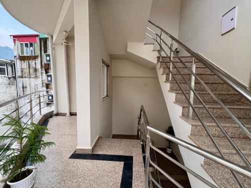 zuna stayz tapovan rishikesh