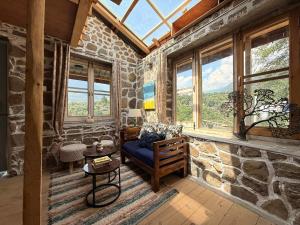 kala studio and stay