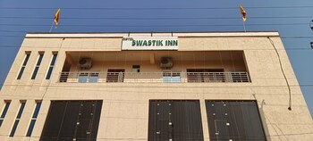 swastik inn