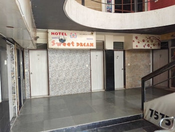 Hotel Sweet Dream,,2 star