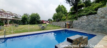 Hotel Vatika Resorts Cottages Shimla,,2 star