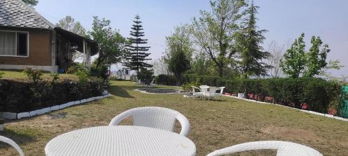 hotel vatika resorts cottages shimla
