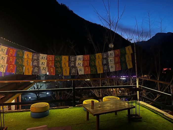 nirvana by oztel backpacker hostel