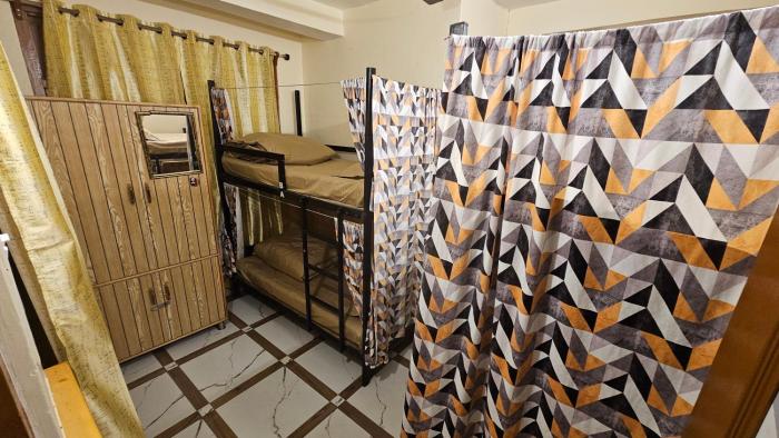 nirvana by oztel backpacker hostel