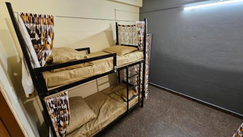 nirvana by oztel backpacker hostel