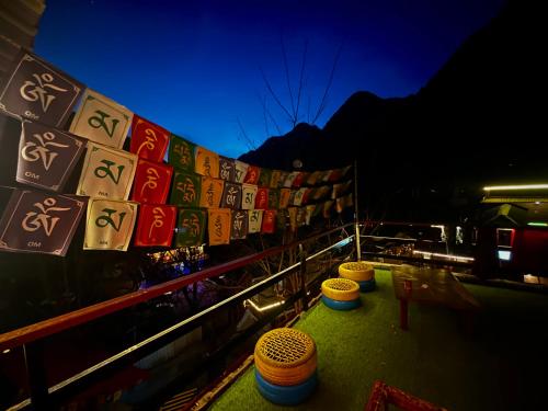 nirvana by oztel backpacker hostel