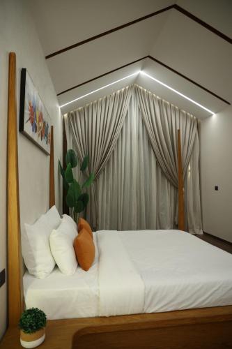 hills and hearts luxury villa