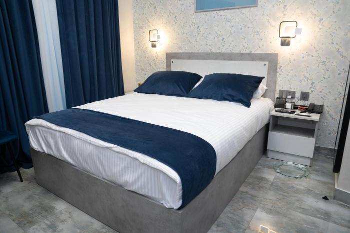 prime suites hotel