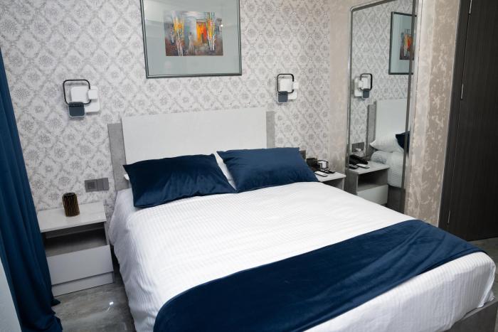 prime suites hotel