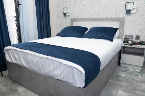 prime suites hotel