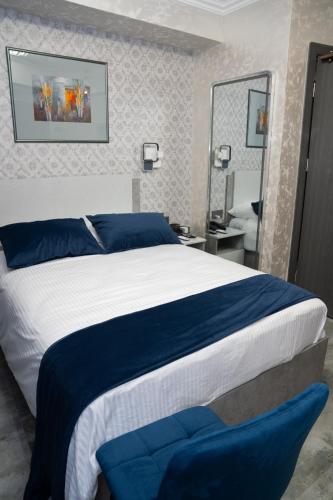 prime suites hotel