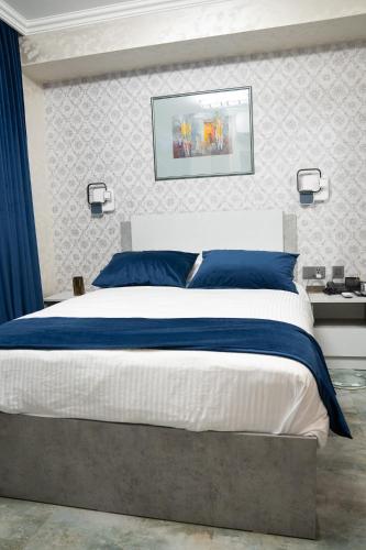prime suites hotel