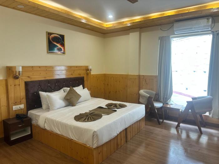 the chail pine orchard resort