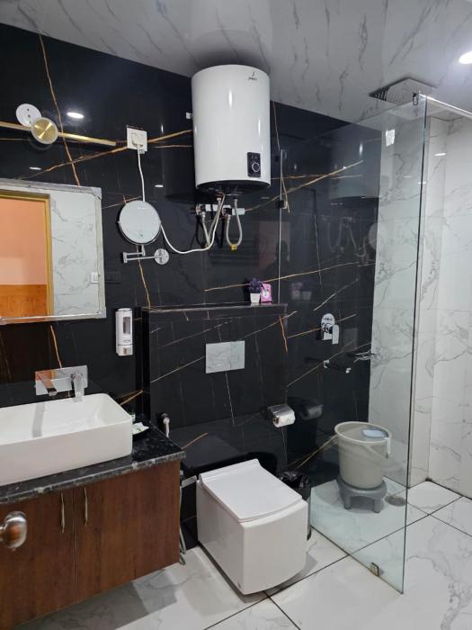 the chail pine orchard resort