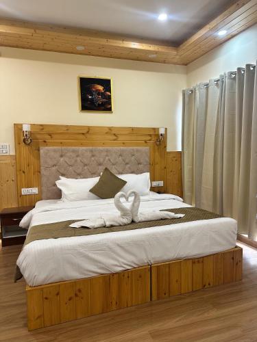 the chail pine orchard resort