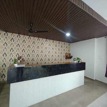 Vedha Sri Guest Inn,,3 star