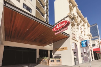 adina apartment hotel perth barrack plaza