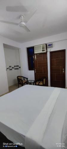 raj residency chhatarpur